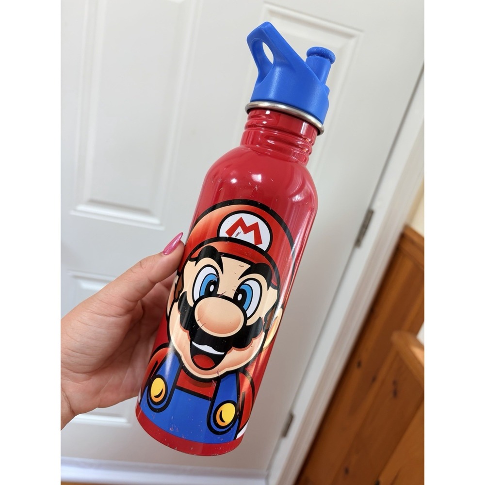 Nintendo Super Mario 25 oz Stainless Steel Water Bottle Kids Red Leakproof 2023